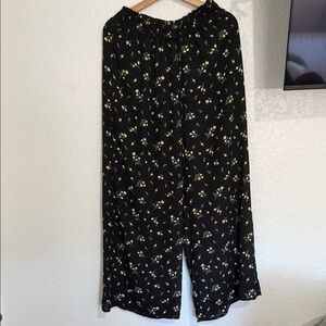 Aqua Black Wide-Leg Pants with Yellow Floral Print